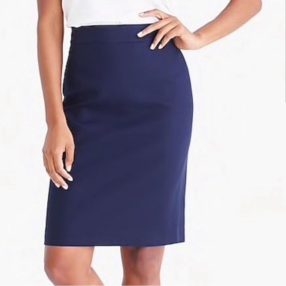 J. CREW Pencil Skirt Navy Blue Straight Lined No 2 Career Work Wear